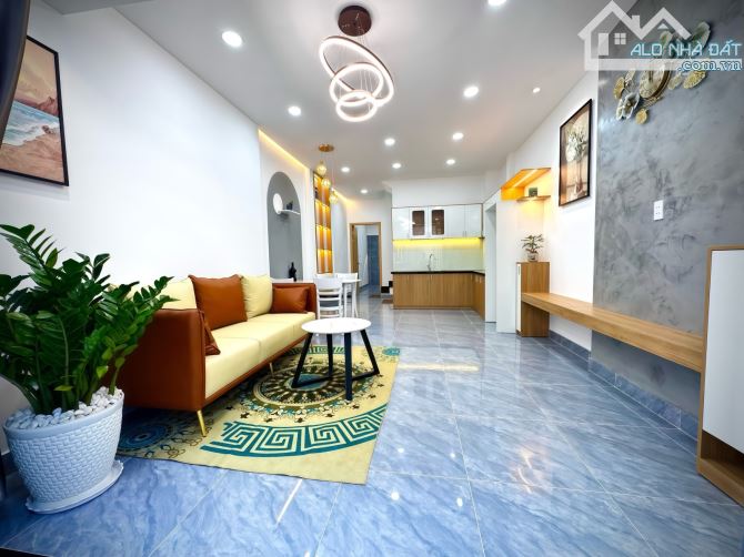 Gò Vấp - 48m2 - 2 Tầng - 5.65 ỷ - Hẻm Ôtô - Hoàn công - SHR - 6