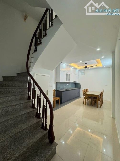 PHẠM VĂN ĐỒNG – NHÀ ĐẸP 5 TẦNG, 10M Ô TÔ TRÁNH, Ô TÔ ĐỖ CỬA, NGÕ NÔNG, GIÁ 9.9 TỶ - 6