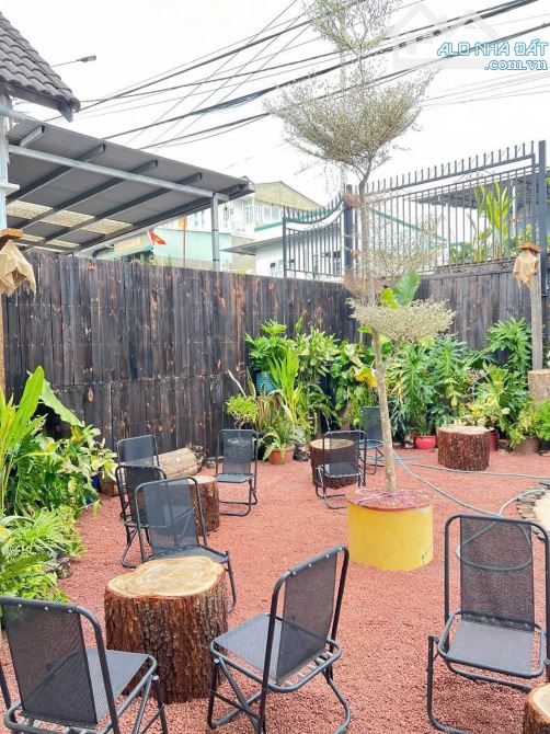 Nhà mặt tiền đường Hoàng Văn Thụ, p5, Tp. Đà Lạt. - 269m2- 15.5 tỷ - 6