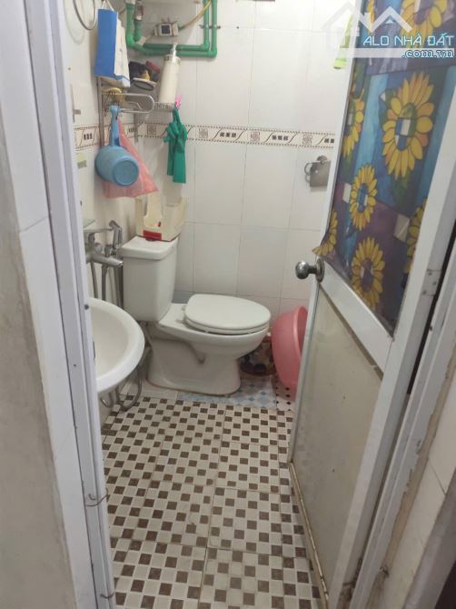 CỰC HIẾM NHỈNH 6 TỶ CÓ NHÀ 33M2 X 5 TẦNG VỚI 7 PHÒNG CHO THUÊ, KHUẤT DUY TIẾN, HÀ NỘI - 6