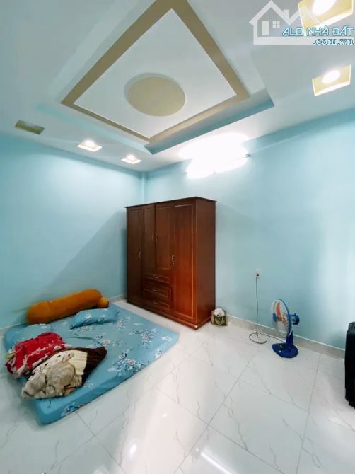 Bán gấp nhà 4 tầng 45m2, ngang 12m, Tân Hòa Đông gần chợ Phú Lâm, Quận 6. Giá chỉ 4.3 tỷ - 6