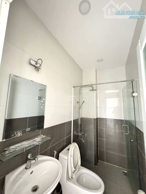 BÁN NHÀ 4 TẦNG TRƯỜNG THỌ - GA METRO - 56M2 4PN - KHU DÂN TRÍ CAO - NHỈNH 7 TỶ - 7