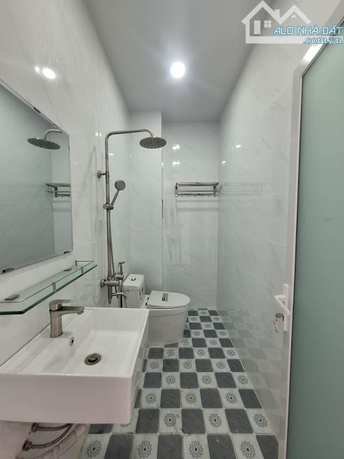 NHÀ 3 TẦNG MỚI – HOÀNG HỮU NAM, P. LONG THẠNH MỸ, TP. THỦ ĐỨC – GIÁ 6.4 TỶ - 7