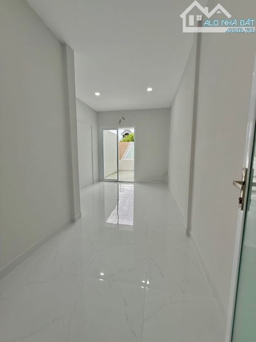 Nhà mới mặt tiền Nguyễn Huệ P1, Tp Mỹ Tho Tiền Giang - 8