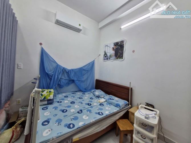 HÓT ! PHƯỚC LONG B - HẺM XE TẢI - NHÀ 2 TẦNG 60m2 -  CHỈ 5.x TỶ - 9