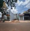 1 lô duy nhất đường Trương Quang Tuân 5x24m (+thoát hiểm 2m) 5,5tỷ. View  khuôn viên