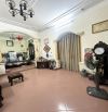 Biệt thự sân vườn trung tâm Cầu Giấy 158m2 4 tầng Mt 20m 41.5 tỷ