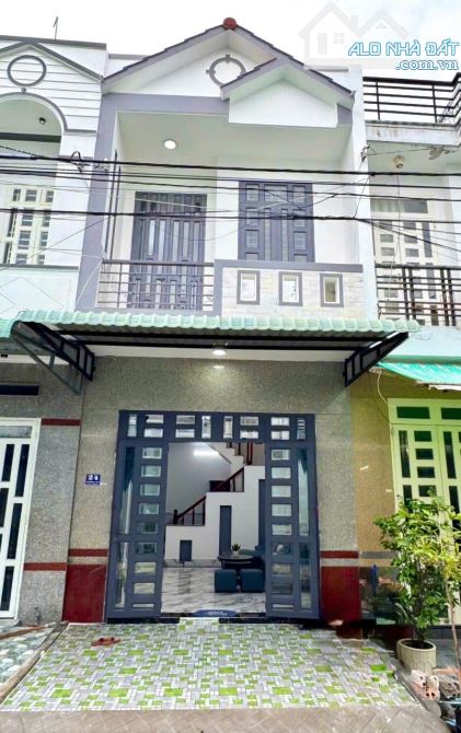 Nhà lầu đường số 23 kdc Thới Nhựt 1  giá 3 tỷ 250tr ( thương lượng)