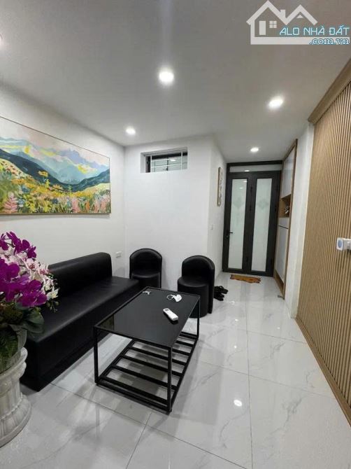NHÀ RIÊNG XÃ ĐÀN – Ô TÔ ĐẸP FULL NỘI THẤT – 23M – 4 TẦNG – MT 2,2M – GIÁ 5,9 TỶ