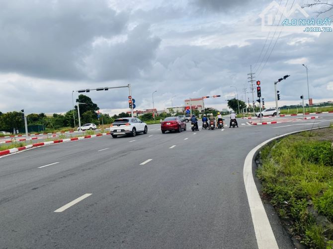 Đất Mai Đình(Sóc Sơn)-Đường thông-ô tô đỗ cửa-97m2-MT 7,6m-Giá tốt - 1