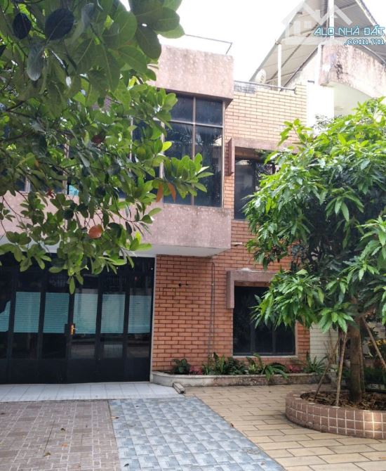 BÁN ĐẤT (600M2) TẶNG NHÀ HXH ÚT TỊCH – HOÀNG VĂN THỤ - TÂN BÌNH – KHU ĐỆ NHẤT .  CHỈ 130 T