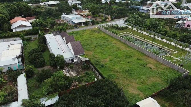 Bán lô đất mặt tiền Bình Lục Long Phú, Tân Bình, Vĩnh Cửu, 2000m2, giá 12 tỷ