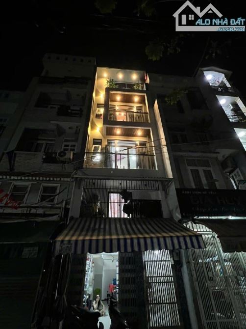 🏡 Chủ Cần Bán Gấp Giảm Sâu nhà 5 Tầng Hiện Đại 🏡