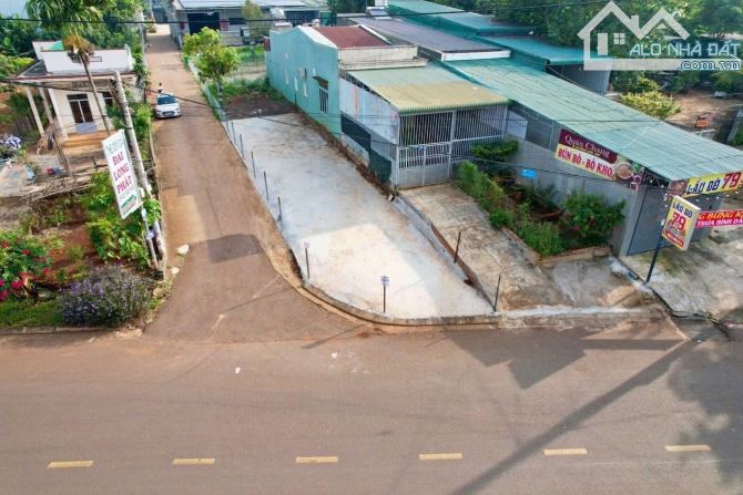 BÁN ĐẤT PHƯỜNG BMT, GÓC 2MT ĐƯỜNG ĐỒNG KHỞI  5TY750TR 6X26 TC FULL  KINH DOANH BUÔN BÁN  M