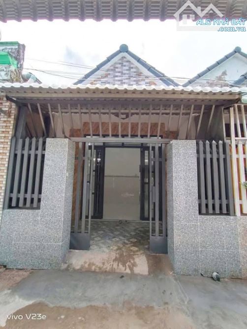 ÔNG ĐỒNG NHỜ BÁN CĂN NHÀ Ở HÓC TÂN XUÂN- HÓC MÔN,58m2, GIÁ 820 TRIỆU, SHR.