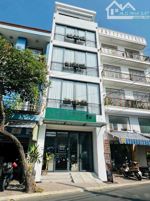 Bán nhà 4 tầng MT kẹp kiệt Nguyễn Thị Minh Khai,Hải Châu,18 tỷ