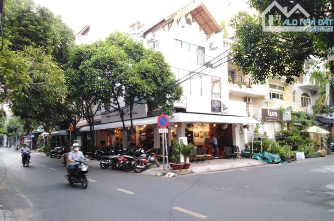 Hiếm Có: Nhà Góc 2MT - 12x22m - Hẻm Xe Tải Lê Văn Sỹ Gần Chợ - 4 Tầng Chỉ 180tr/m2