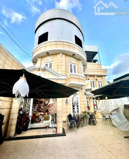Biệt thự phong cách cổ điển - Ngô Thỳ sỹ. Đà Lạt - 19.6 tỷ