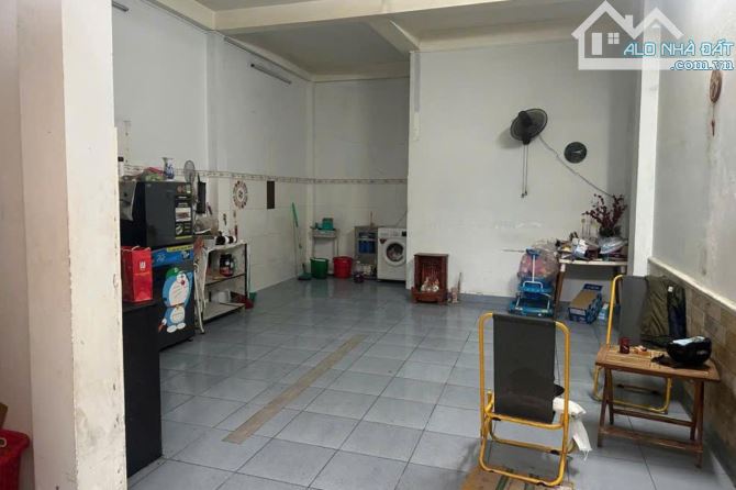 Bán nhà hẻm Văn Chung, Tân Bình, 44 m² (4m x 11m), gần mặt tiền - Giá 4.9 tỷ TL
