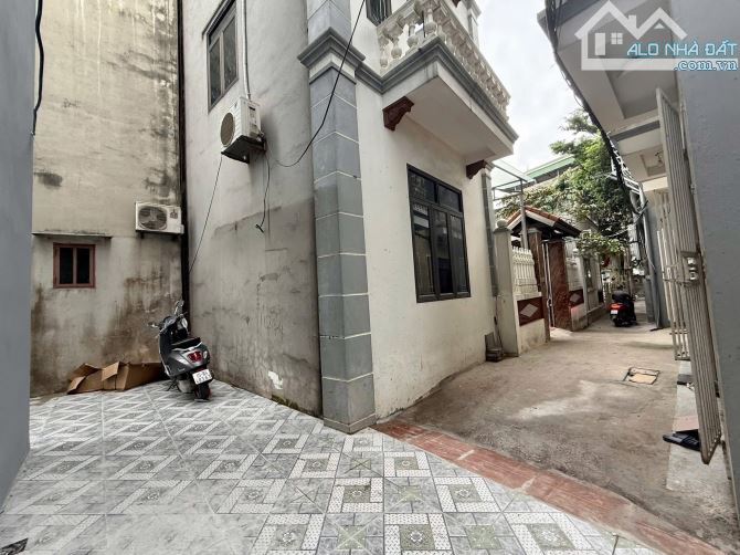 Cc bán nhà 4,5 tầng mới, lô góc, xây độc lập tại Biên Giang, Hà Đông