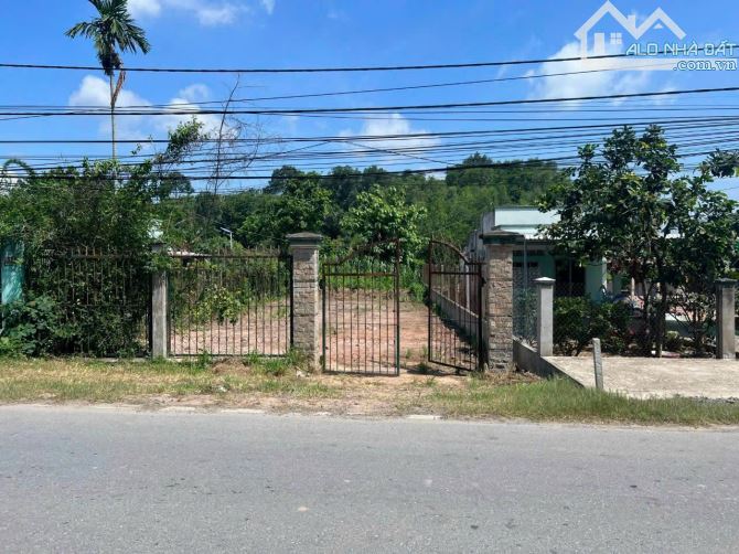 Cần tiền bán gấp lô đất 125m2 giá 850 triệu đường Nguyễn Văn Khạ gần cầu vượt Củ Chi