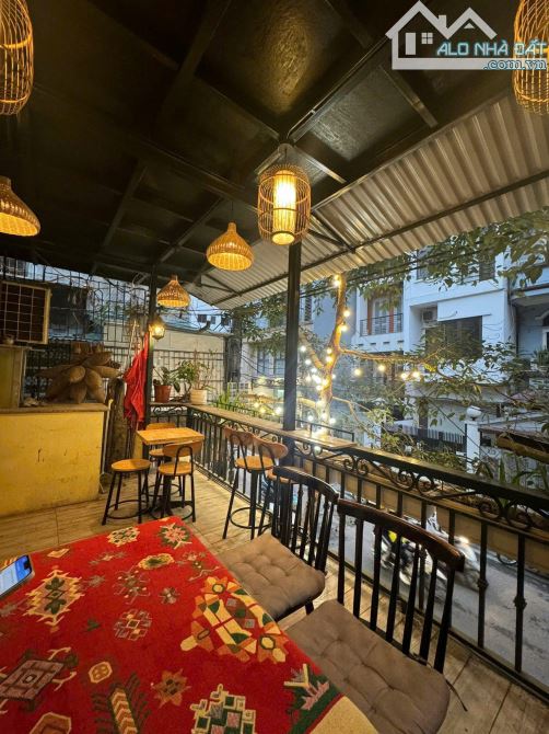 Cho thuê tầng 1 riêng biệt mặt tiền 9.8m, 88m², giá 80tr/tháng tại Tràng Thi