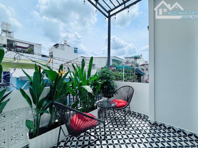 Bán nhà mới 3 phòng ngủ ( có ngủ trệt ), 1 sẹc Phạm Văn Chiêu, hẻm 3m, 5 tỷ nhỉnh