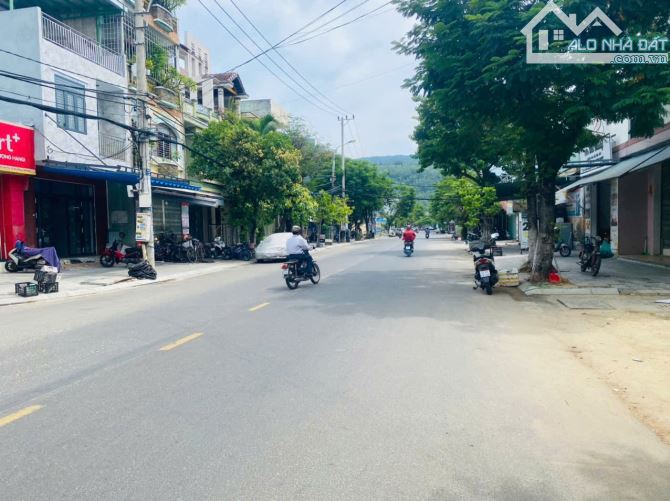 Bán 336m đất 3 mặt tiền đường 10,5m Lê Tấn Trung giá chỉ 31,5 tỷ Khu Thọ Quang Sơn Trà