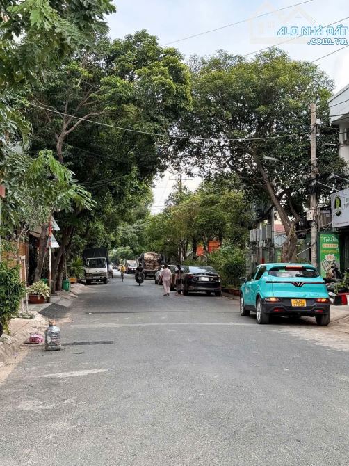 Bán nhà Trần Văn Dư - ngay GA T3 - DT 53m2 - 2 tầng - giá 6.4 tỷ TL