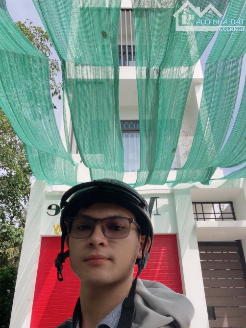 SIÊU PHẨM CĂN HỘ DỊCH VỤ DÒNG TIỀN - MỚI KENG 11 PHÒNG - THU NHẬP 55 TRIỆU/THÁNG - 11.2 TỶ