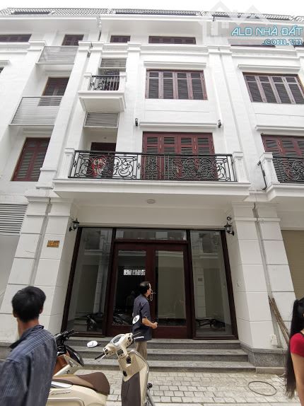 Bán Gấp Nhà Lk 90 Nguyễn Tuân, Thanh Xuân, Dt 72m2 x 5 tầng, Mt 5,5m, Nhỉnh 39 tỷ.