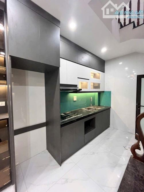 🏡  4 tầng 30m2  Phụng Châu - Chương Mỹ  👉 gần Đại học sptd Thể Thao 500m