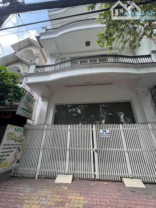 Cho thuê nhà mặt tiền đường Nguyễn Ái Quốc thành phố Biên Hòa