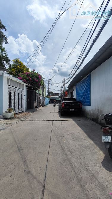145M  VUÔNG 7.3 TỶ, NGANG LỚN 6.2M, ĐƯỜNG NGUYỄN VĂN QUÁ Q12