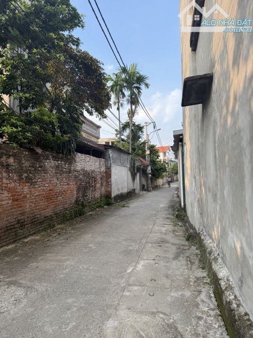 Bán đất 52m2 tại Tô Khê, Thuận An đường ô tô vào tận nhà giá chỉ 3.5 tỷ
