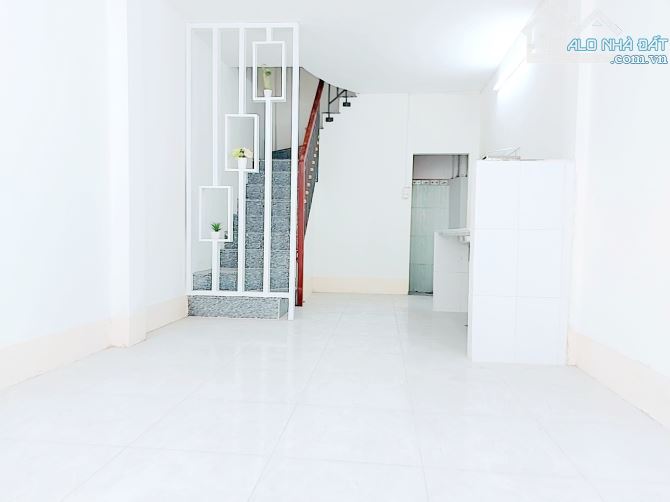 🚘🌹SÁT MẶT TIỀN -NGUYỄN TIỂU LA- QUẬN 10 - 4 TẦNG -ÔTÔ ĐỖ CỬA THÔNG TỨ TUNG -CHỈ 6,99TỶ