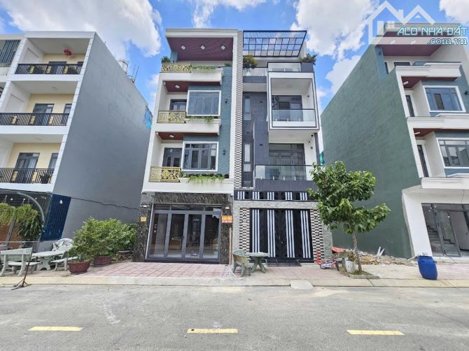 BÁN NHÀ KHU PHÂN LÔ ĐỒNG BỘ TX22