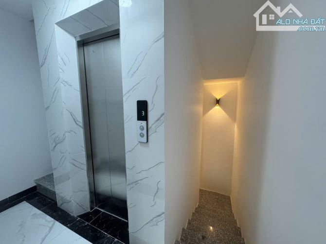 BÁN GẤP: THẠCH BÀN  6Tầng THANG MÁY, Ô TÔ THÔNG chỉ 7TỶ3 - 1