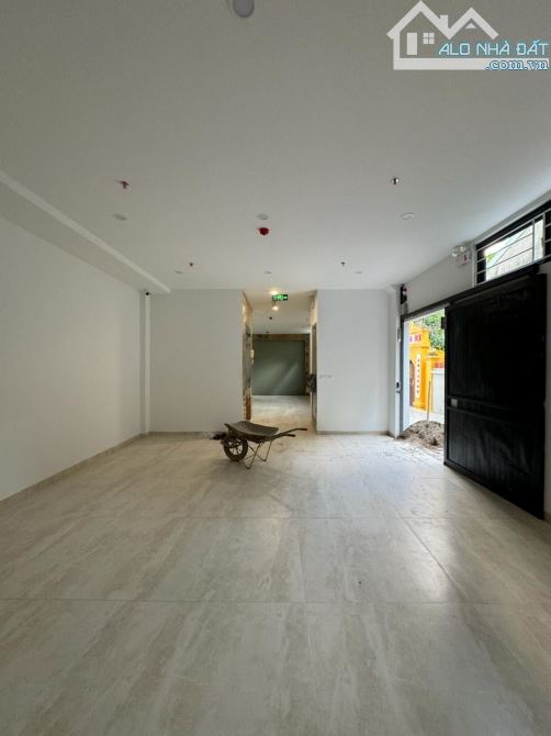 Trích Sài cực phẩm Apartment 100m 9 tầng Mt5m giá 41 tỷ