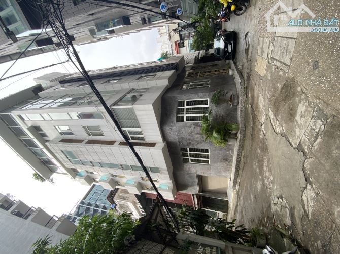Bán nhà phân lô phố Láng Hạ 104m - 8 tầng - Thang Máy - Căn Góc - Ô tô 56 tỷ