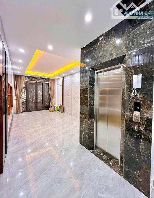 Cực Phẩm Xuân Đỉnh 40m, 6 Tầng , Ô Tô Đỗ , Ngõ Rộng 4m , Sát Phố , Cạnh StarLake PhátTriển