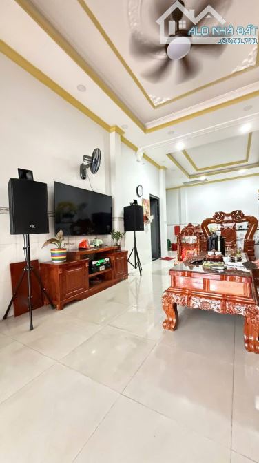 💥 SỞ HỮU NGAY LÔ ĐẤT ĐẸP ĐINH CÔNG TRÁNG Q1 – HẺM XE HƠI – GIÁ TỐT!