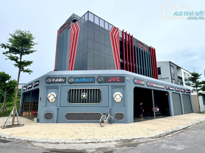 Lô đất Xây Văn Phòng - Biệt thự Sân vườn Sát Vin - DT 400m2 mt 16.5m - Nhỉnh 15 tỷ