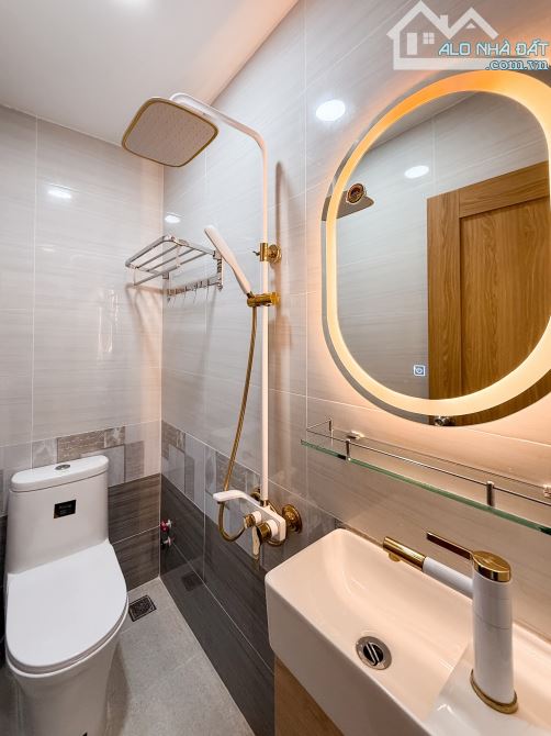 🏡 NHÀ 3 TẦNG KIÊN CỐ – GẦN BỜ KÈ HOÀNG SA – TRUNG TÂM QUẬN 3 – CHỈ 4.X TỶ‼️ - 10