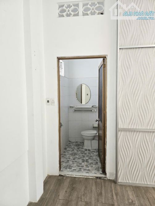 Cho thuê nhà mặt tiền đường Nguyễn Ái Quốc thành phố Biên Hòa - 11