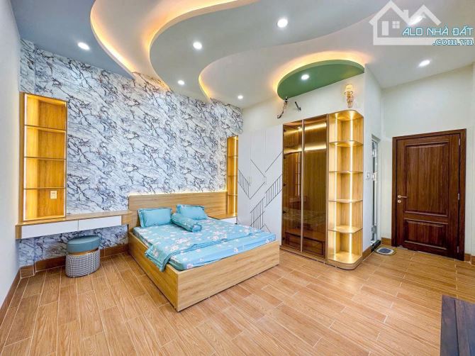 BÁN  NHÀ TRỆT 2 LẦU HEM LIÊN TỔ 3-4 LỘ Ô TÔ GẦN ĐẠI HỌC Y DƯỢC - FULL NỘI THẤT CAO CẤP - 1