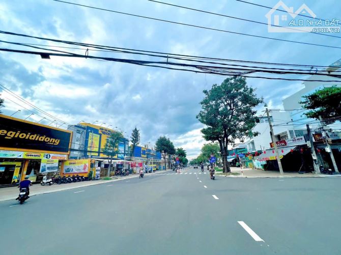 "KẸT" BÁN NHÀ MẶT TIỀN LÊ HỒNG PHONG 20m Được QH Mở Bùng Binh Lớn - 1