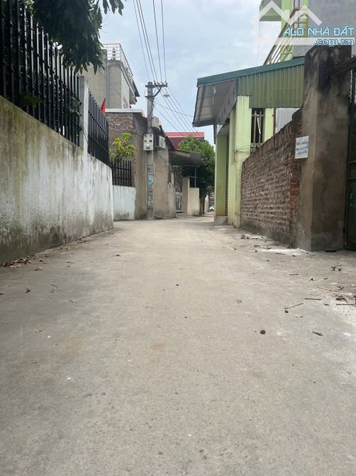 BÁN 75M ĐẤT LÀN 2 ĐỨC HIỆP -XUÂN LÂM -THUẬN THÀNH - Ô TÔ VÀO ĐẤT -2.7 TỶ - 1