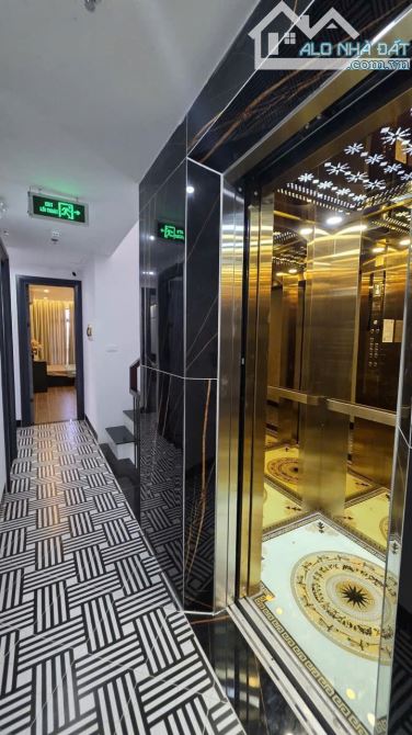 Bán nhà dòng tiền cạnh Ciputra Tây Hồ xây 8 tầng, 29 phòng, nội thất cao cấp. Giá 25 tỷ - 1