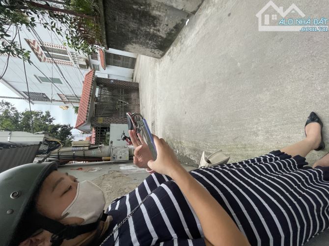 Bán nhà  PHÚ DIỄN, 80m2 - MT 5,6m.  dân xây kiên cố. Ô chờ thang máy, lô góc 2 thoáng,15T - 1